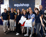 Zespół Equishop i Over Horse pod szyldem equishop podczas Dnia Dobrostanu Konia