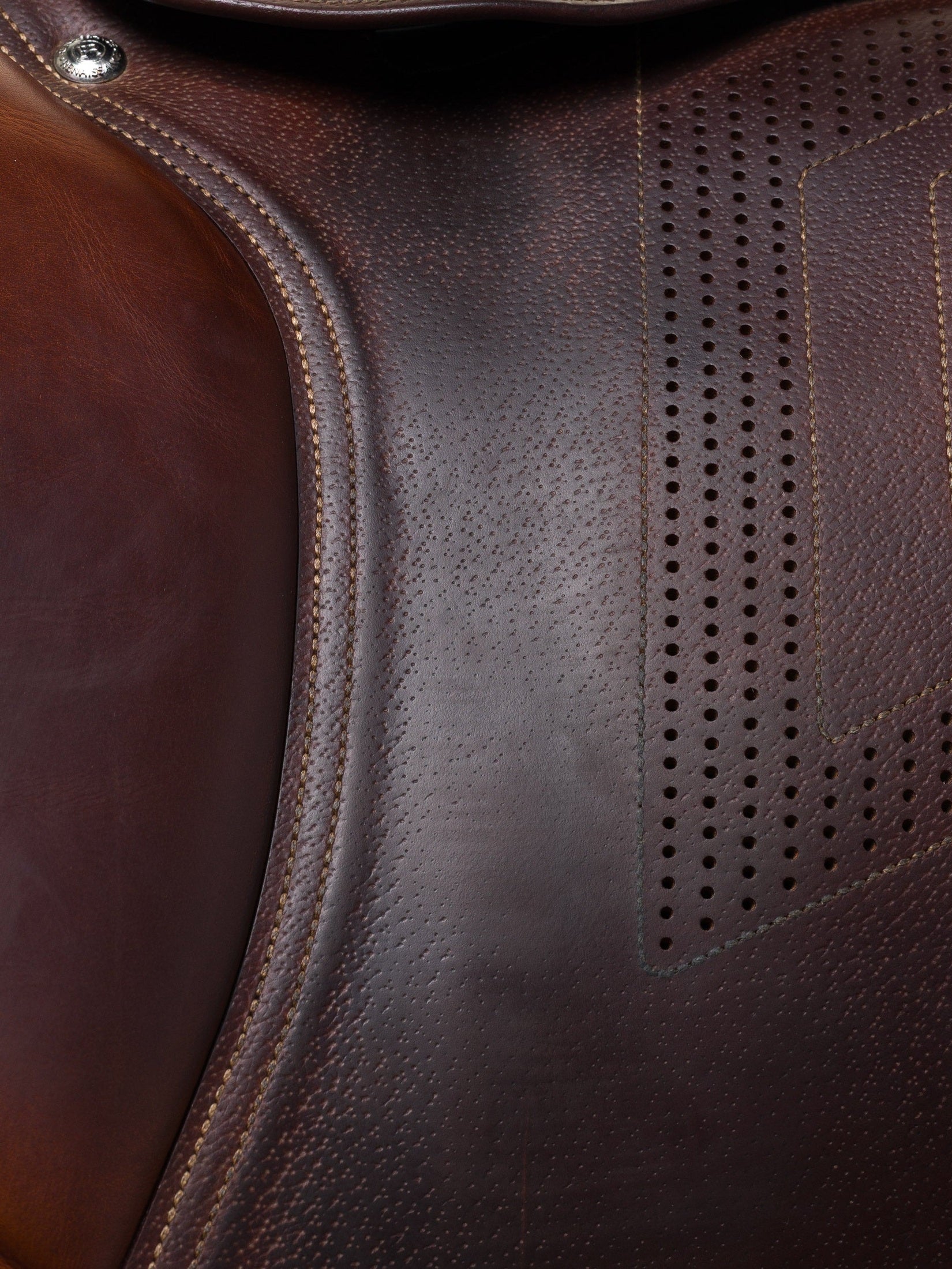 PRESTIGE ITALY VENUS K NEW 17S/33 BLACK USED DRESSAGE SADDLE