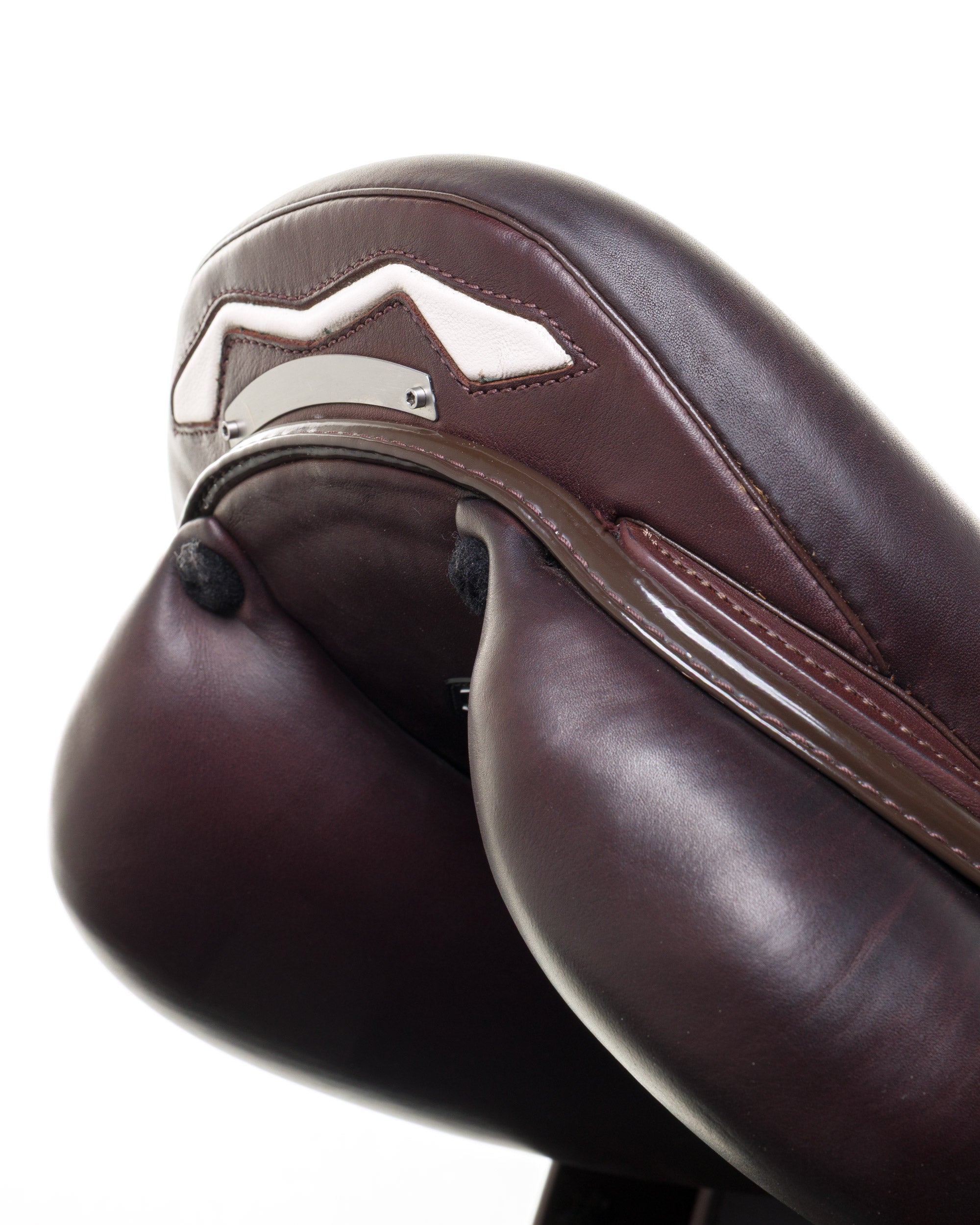 MICHEL ROBERT CPS D USED SADDLE 17 CALI PRESTIGE ITALIA