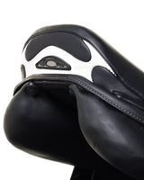 PRESTIGE ITALY VENUS K NEW 17S/33 BLACK USED DRESSAGE SADDLE