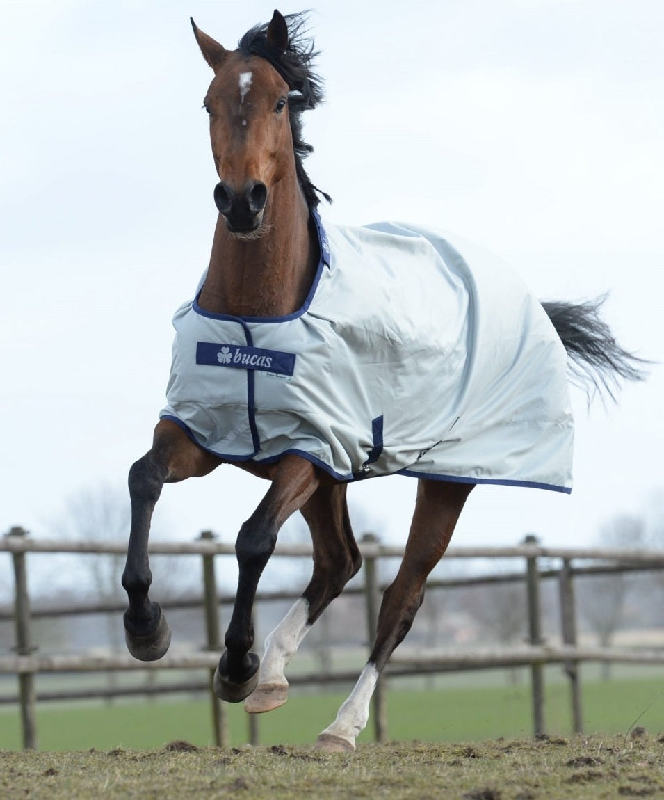 BUCAS POWER TURNOUT MEDIUM 150 HORSE RUG