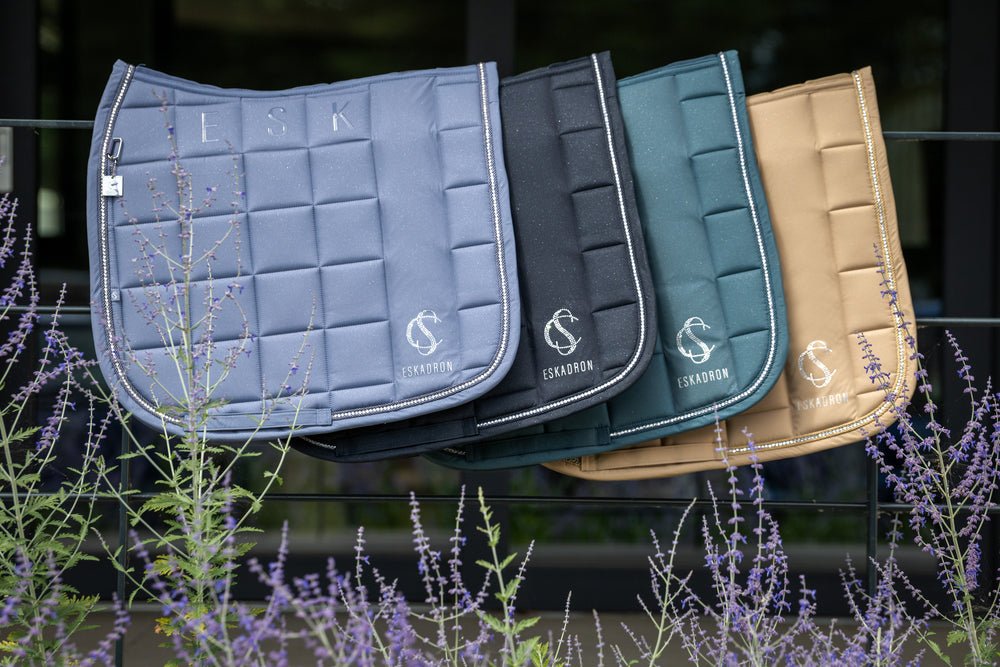 ESKADRON BIG SQUARE SPARKLE CZAPRAK JEŹDZIECKI CLASSIC SPORTS - Eskadron Equishop