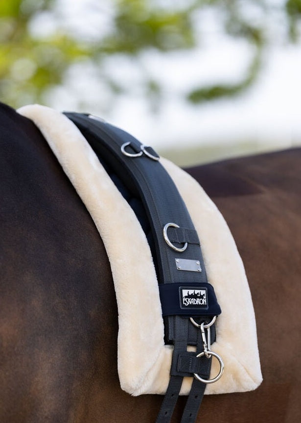 ESKADRON FAUXFUR EQUESTRIAN ROLLER PAD