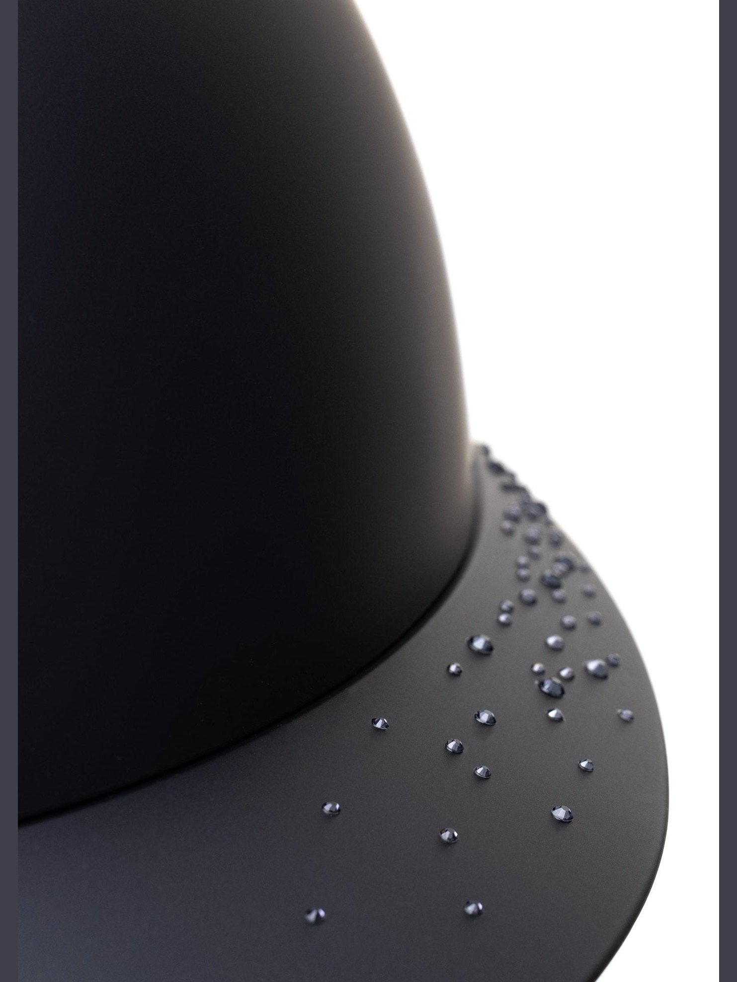 FREEJUMP VORONOI KASK JEŹDZIECKI MATTE Z SZEROKIM DASZKIEM FULL CRYSTALS - Freejump Equishop