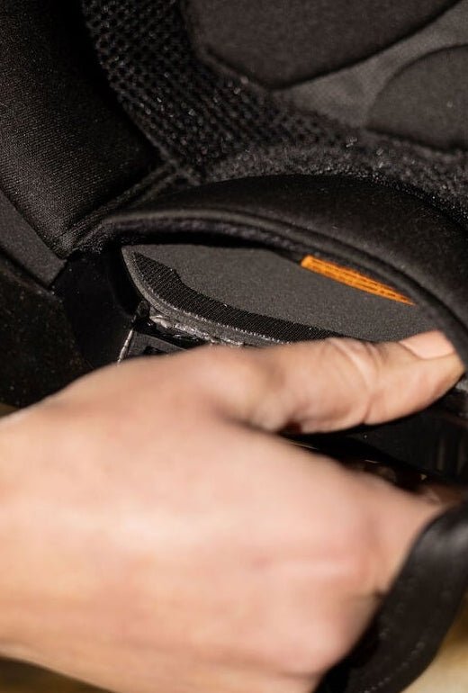 KASK BOCZNE WKŁADKI DO DOPASOWANIA KASKU JEŹDZIECKIEGO - KASK Equishop