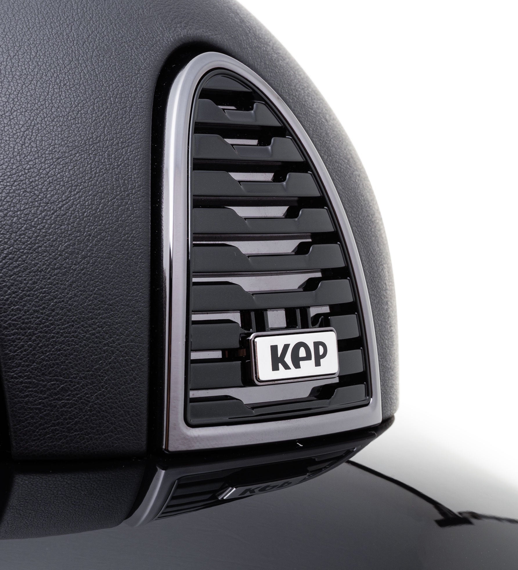 KEP ITALIA CROMO 2.0 POLISH KASK JEŹDZIECKI LEATHER FRONT BACK/POLISH POLO VISOR/BEIGE CHIN/MIRROR FRAME/SILVER LOGO CZARNY