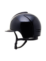 KEP ITALIA CROMO 2.0 POLISH KASK JEŹDZIECKI STAR BLK FRONT/POLISH VISOR/MIRROR BLK FRAME BUTTON/ZIRCONI LOGO CZARNY