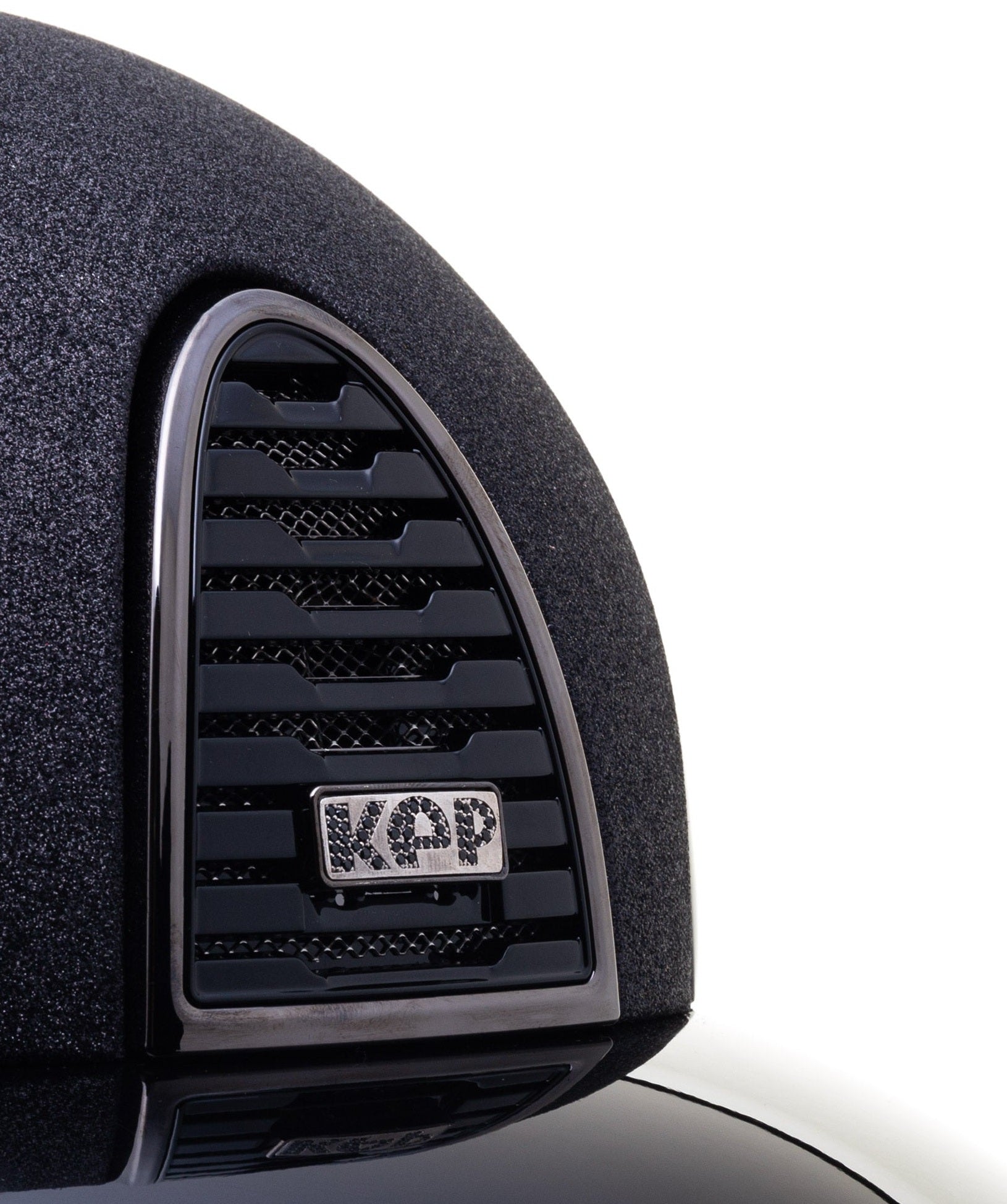 KEP ITALIA CROMO 2.0 POLISH KASK JEŹDZIECKI STAR BLK FRONT/POLISH VISOR/MIRROR BLK FRAME BUTTON/ZIRCONI LOGO CZARNY