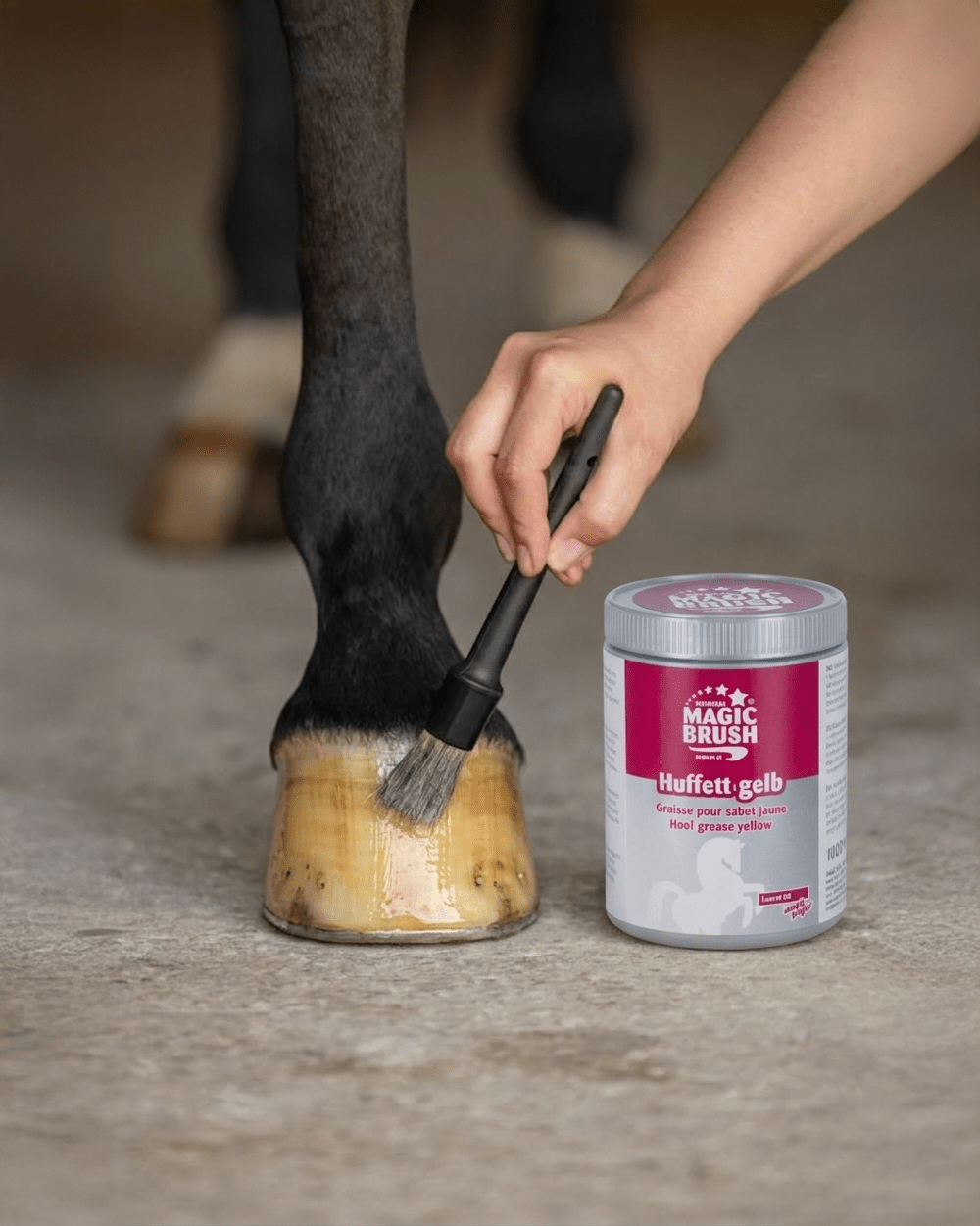 MAGIC BRUSH SMAR DO KOPYT DLA KONIA HOOF CARE ŻÓŁTY 1000 ML - Magic Brush Equishop