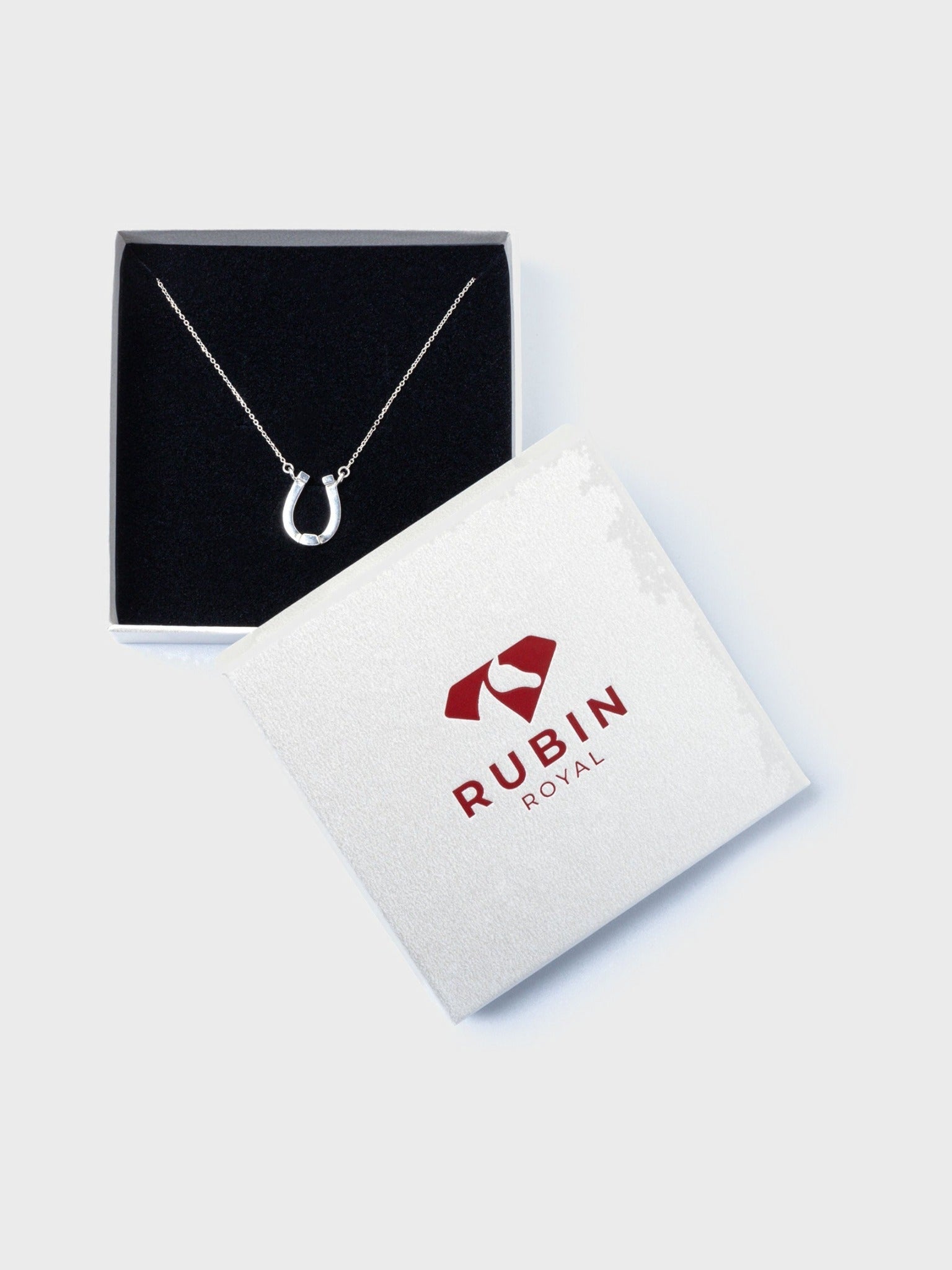 RUBIN ROYAL SREBRNY NASZYJNIK JEŹDZIECKI Z ZAWIESZKĄ KOŃSKA PODKOWA PRÓBA 925 - Rubin Royal Equishop
